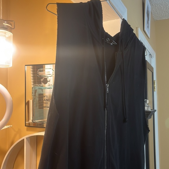 Blk harem jogger jumpsuit EUC - Picture 3 of 3